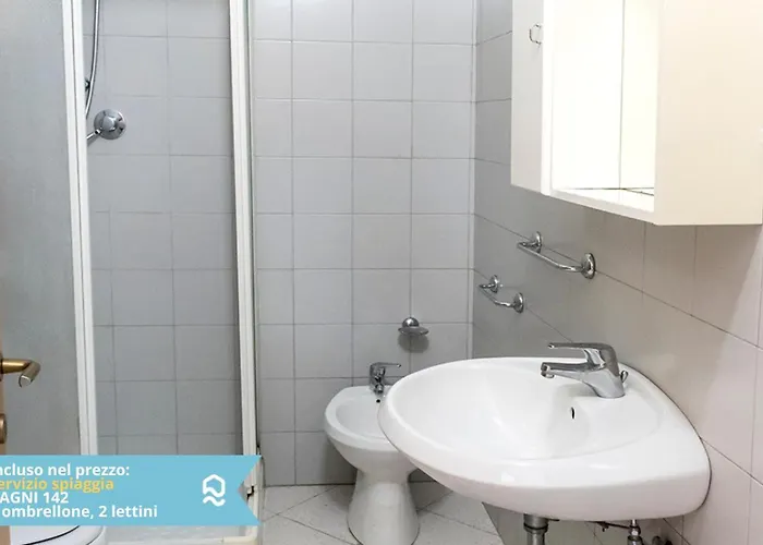 Apartment Bilocale A Nel Lungomare Da Vinci - Se002